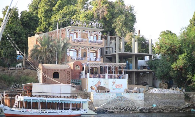 Aswan House | Kana Kato