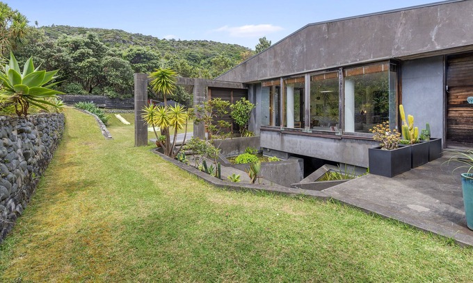 Karekare House | KAREKARE LUXURY ESCAPE - KAREKARE HOLIDAY HOME in Piha