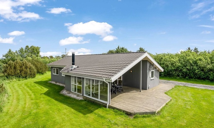 Lodbjerg Hede House | "Karlsefni" - 600m to the fjord by Interhome