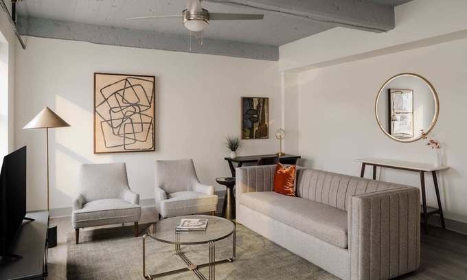 Downtown Nashville Apartment | Kasa Capitol Hill | Stylish 2BD Downtown Nashville