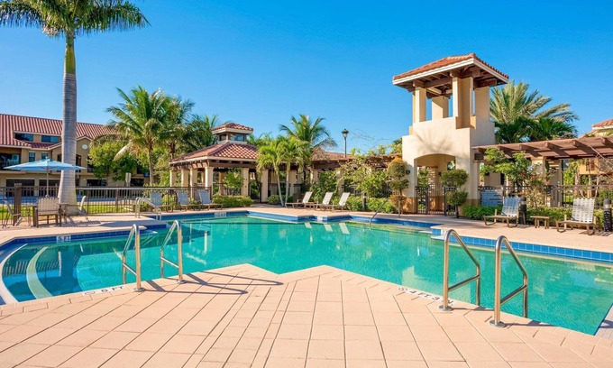 Delray Beach Apartment | Kasa | Comfy 1 BD + Free Parking | Delray Beach