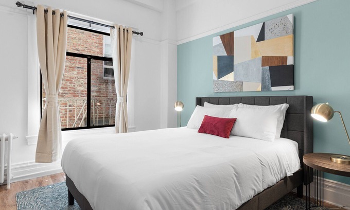 Lower Nob Hill Apartment | Kasa La Monarca | Welcoming Studio in San Francisco, Explore Nob Hill