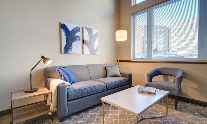Westown Apartment | Kasa | Stay in the Historic Westown Neighborhood | Milwaukee
