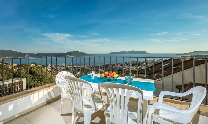 Kas Apartment | Kasinn Apart Beyaz (white)