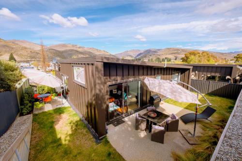 Lowburn House | Kawerau River Retreat - Cromwell Holiday Home