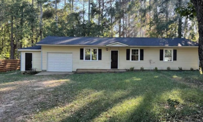Grant House | Kayak Cove Lake Lagoon
