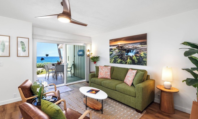 Kahaluu Bay Condo | Keauhou Kona Surf & Racquet 188: Renovated Oceanfront Retreat
