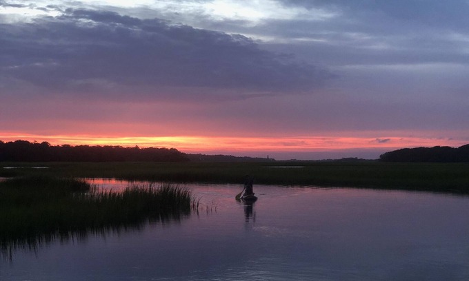 Keepers Landing House | Keepers Landing Creek Front Gem! Club memberships Close to East Beach Great view