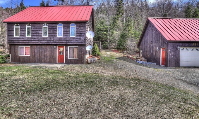 Rangeley House | Kelley - Gorgeous home tucked into the woods, just off the road, near Beaver Mountain Lake