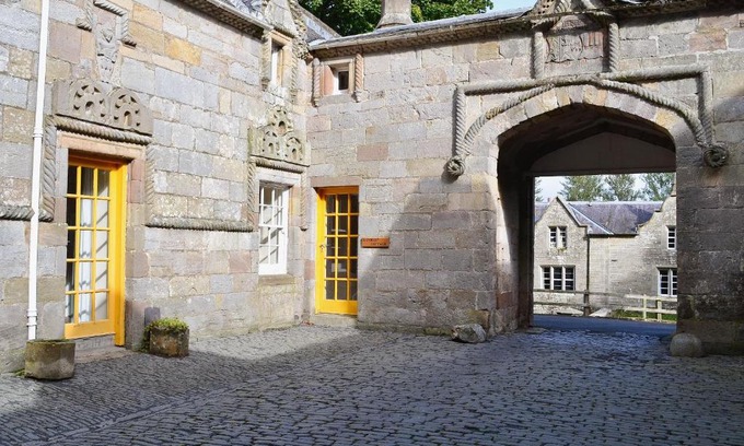Straiton House | Kennedy Cottage