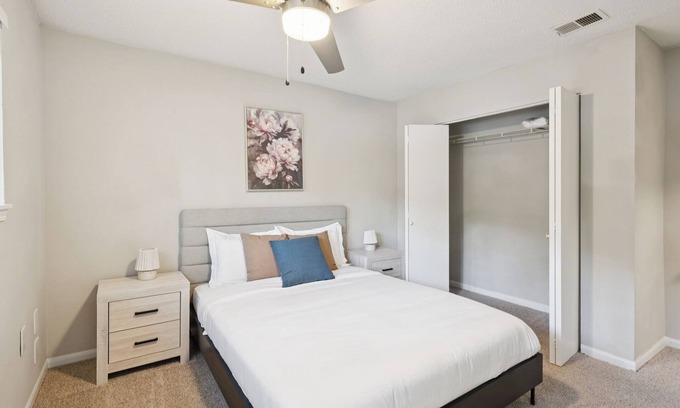 Decatur Apartment | Kenridge Apartments 2035 I Comfy 2 Bed 2 Bath