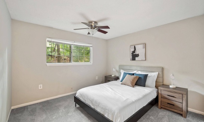 Decatur Apartment | Kenridge Apartments 2605 I Comfy 2 Bed 2 Bath