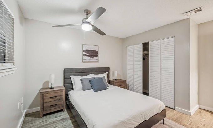 Decatur Apartment | Kenridge Apartments 2705 I Comfy 2 Bed 2 Bath