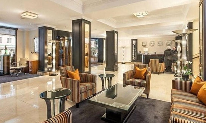 Brompton & Hans Town Apartment | Kensington Quality Superior Studio Ideal for Families