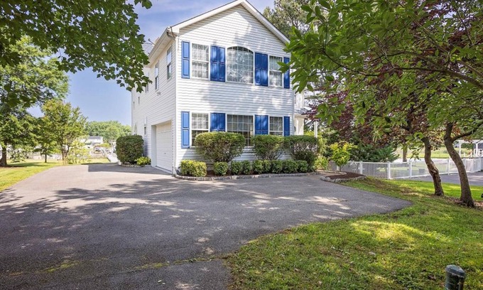 Chester House | Kent Island Maryland Getaway