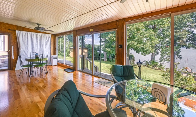 Eva House | Kentucky Lake Getaway w/ Boat Launch & Dock!