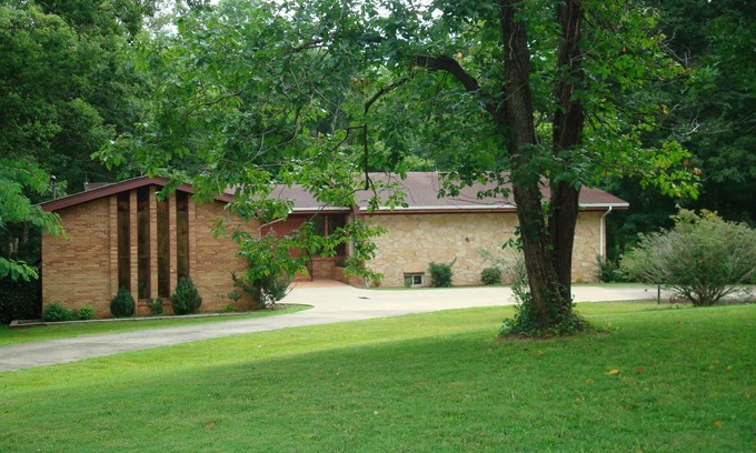 Benton House | Kentucky Lake House on Jonathan Creek