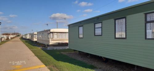 Skegness Resort | Kerrys Place, 75 Sealands Caravan Site, Ingoldmells 6 Berth
