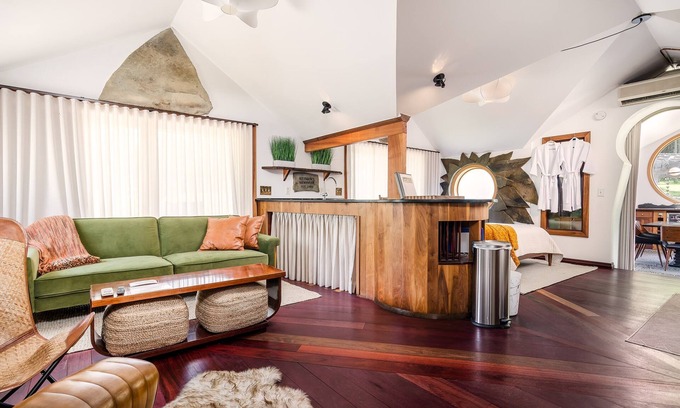 Ithaca Apartment | Key Cottage-Dog-friendly unique standalone cottage