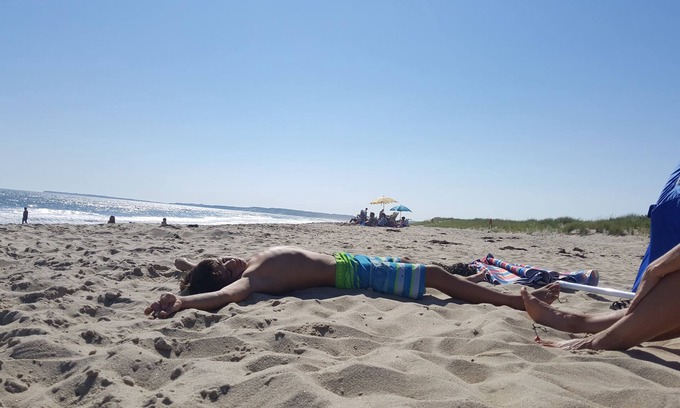 West Tisbury House | KEY TO BEST PRIVATE BEACH! nBeautiful 6-br home, sleeps 10 on Tisbury Great Pond