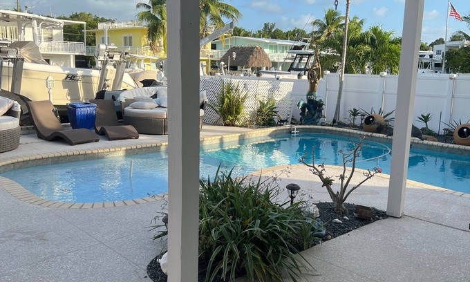 Indian Waterways House | Keys waterfront paradise
