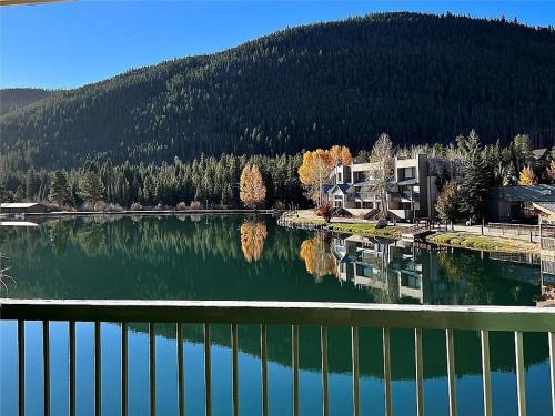 Lakeside Village House | Keystone Lakeside Condo