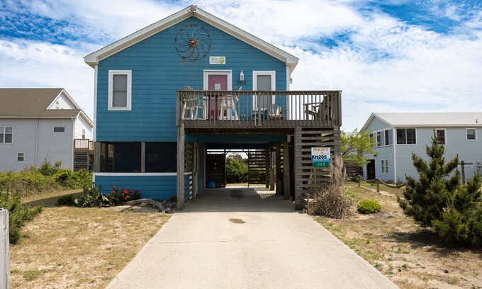 Kitty Hawk House | KH205- Oceanside Cottage w/Direct Beach Access & Great Views- Pet Friendly!
