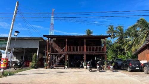 K. Bung Khla House | Khamban homestay ค้ำบ้านโฮมสเตย์