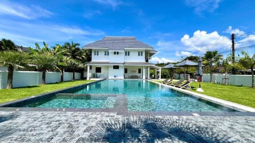 Khuekkhak Apartment | Khaolak Pool Villa with 3 bedrooms