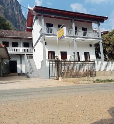 Nong Khiaw House | KHOUNVILAI Guesthouse