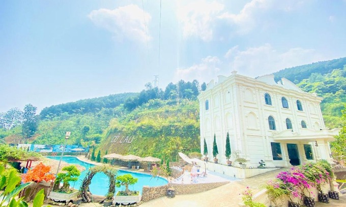 Bao Thang Hotel | Khu du lịch sinh thái Cỏ Lau Village