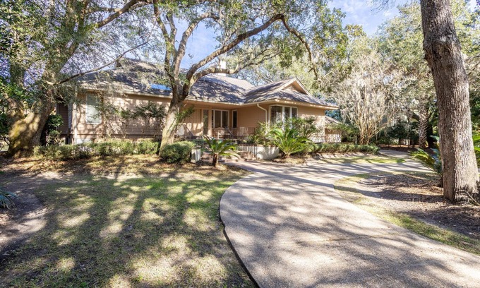 Vanderhorst Plantation House | Kiawah Exclusives | 21 Surfsong