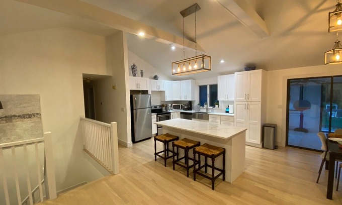 Trumbull House | Kid/Baby-Friendly 3BD + In-Law Studio with Large Yard