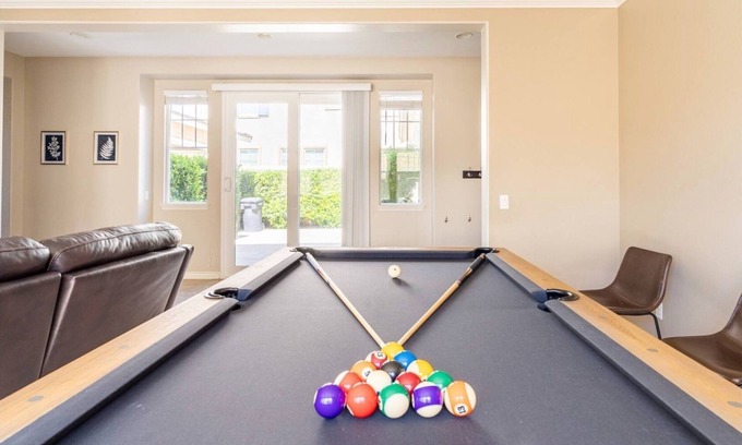 Temecula House | Kids Friendly Getaway w/playrooms. Long Term Stays Welcome!