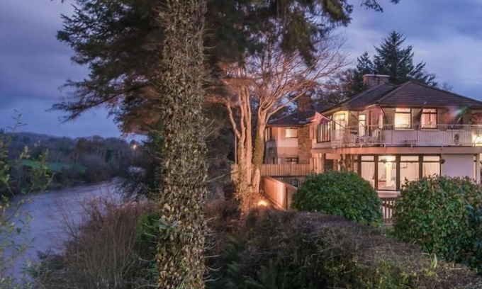 Killarney Bed & Breakfast | Killarney View House B&B