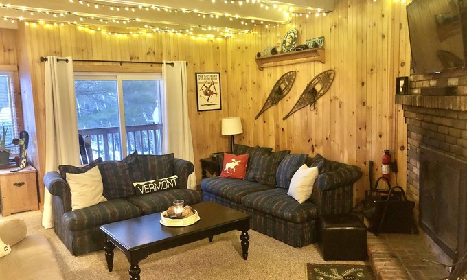 Killington House | Killington 4BR-4BA Townhouse Midway on Access Road- 2 Miles from Lifts