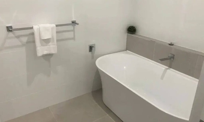 Wagga Wagga House | Kincaid@234 - lux townhouse