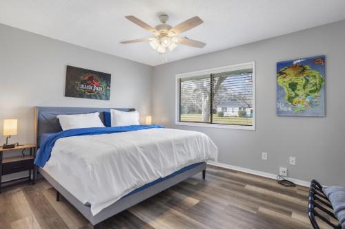 Gulfport Apartment | KING BED Well-Located Cozy Townhouse Retreat
