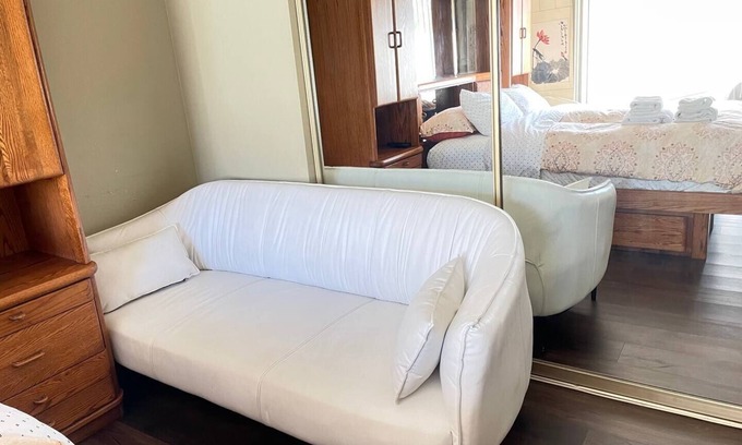 Azusa Apartment | Kingbed suite at Azusa hills Unit B