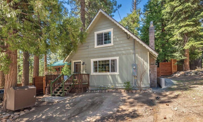 Kings Beach Cabin | Kings Beach Cottage | Pet-Friendly, Near Beach