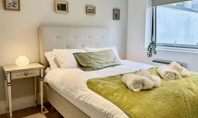 Kings Cross St. Pancras Apartment | Kings Cross City Apartment
