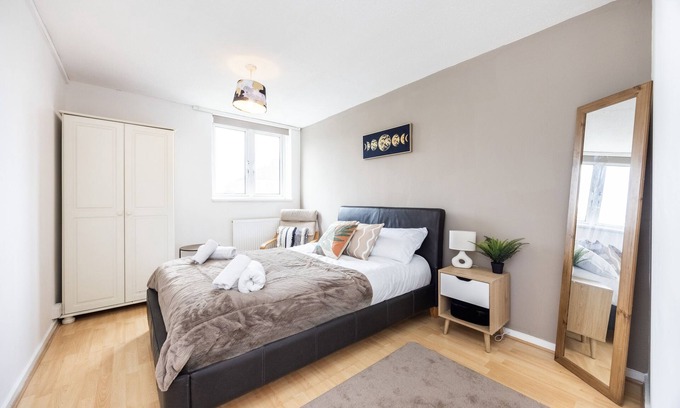 Somers Town Apartment | King’s Cross Stylish Suite - 2 Bedroom