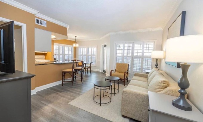 Florida Central Atlantic Coast Hotel | Kingstown Reef, 1Bedroom Presidential, Orlando FL