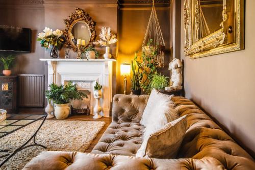 Seafront Apartment | KIRA Beach House, Hove Beach