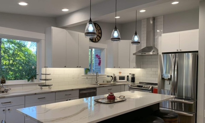 South Juanita House | Kirkland Exclusive Retreat