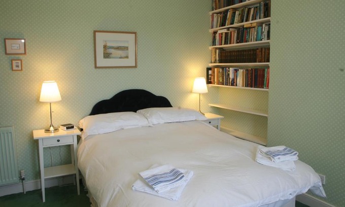 Melrose Bed & Breakfast | Kirklands House