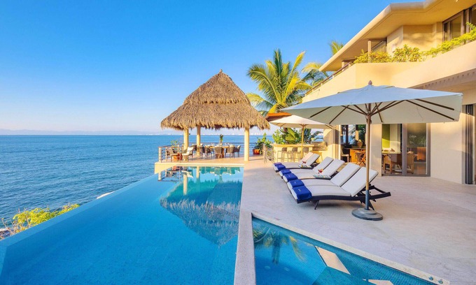 South Shore Hotel Area Villa | Kismet in Puerto Vallarta by Personal Villas - Modern and Luxurious Villa