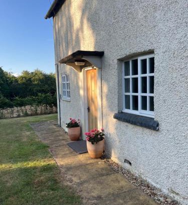 Harrington House | Kites Hall Cottage