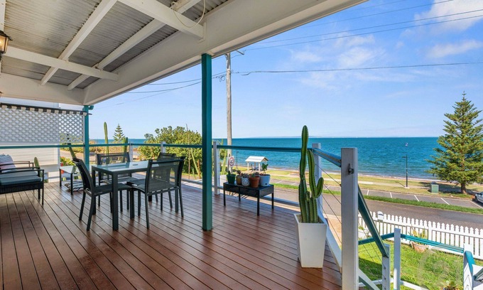 Scarborough Apartment | "Kitesurfer" - Scarborough Q 4020
