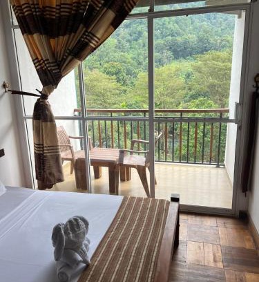 Yatiyantota Hotel | Kitulgala Ebony Riverside Resort
